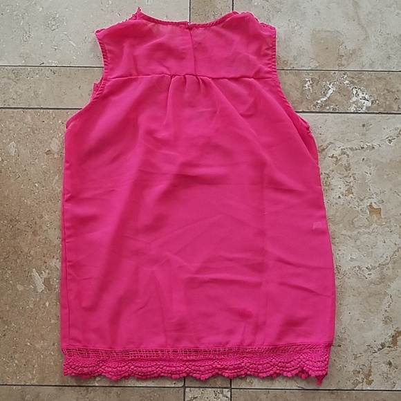 Pink top - Picture 3 of 7